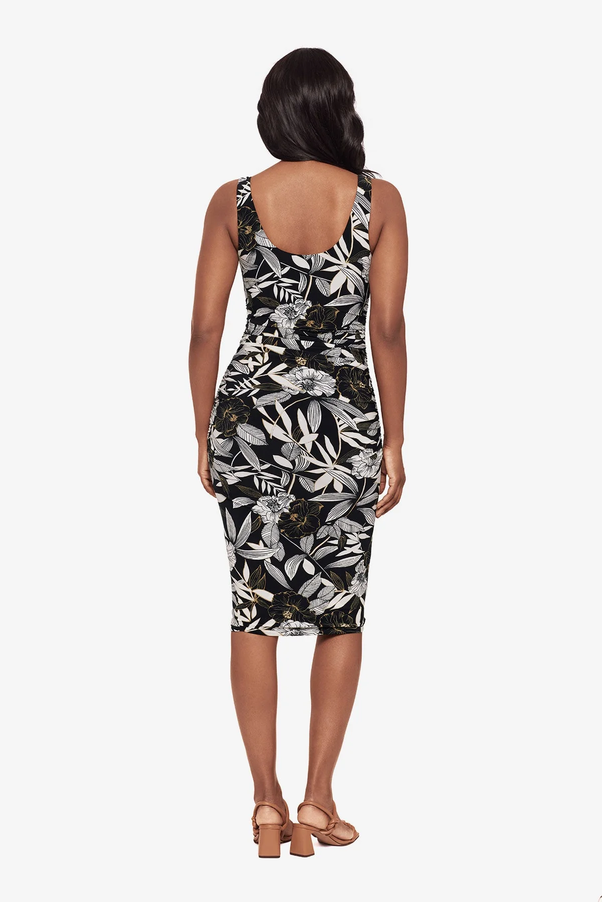 Suki Shaping Dress In Lirios - Image 4
