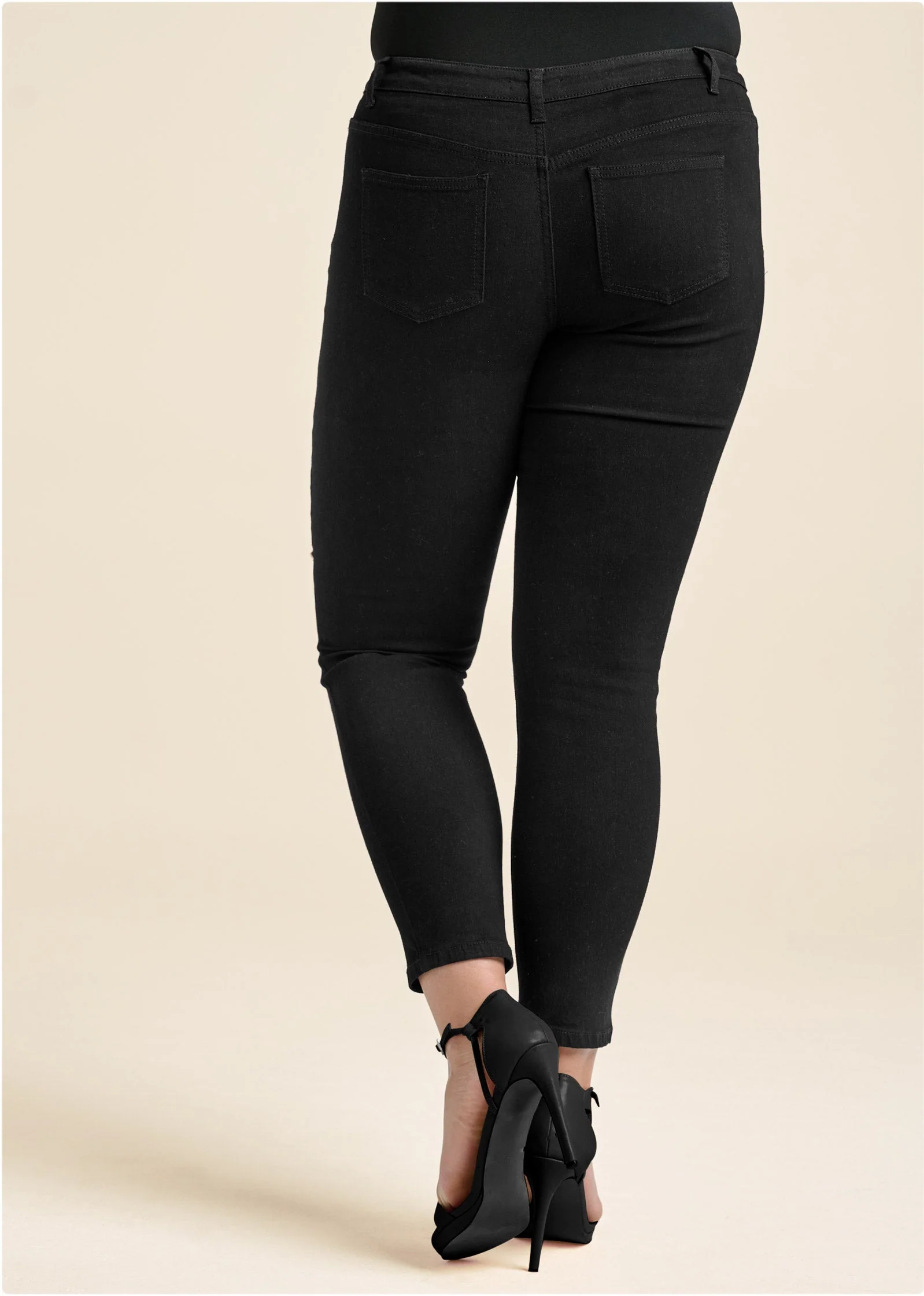 Floral Embellished Jeans - Black Multi - Image 12