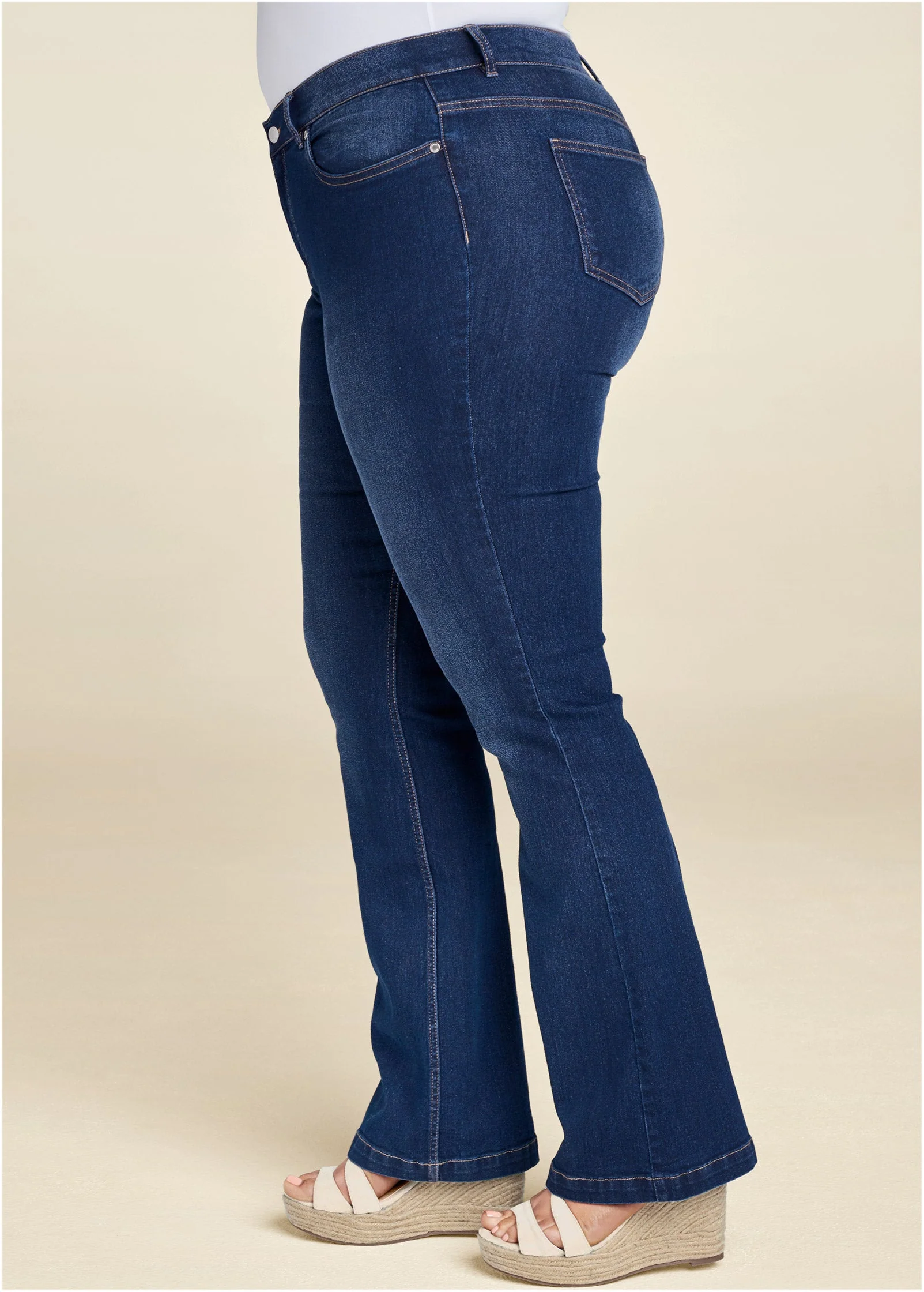 Halle Bootcut Jeans - Dark Wash - Image 9