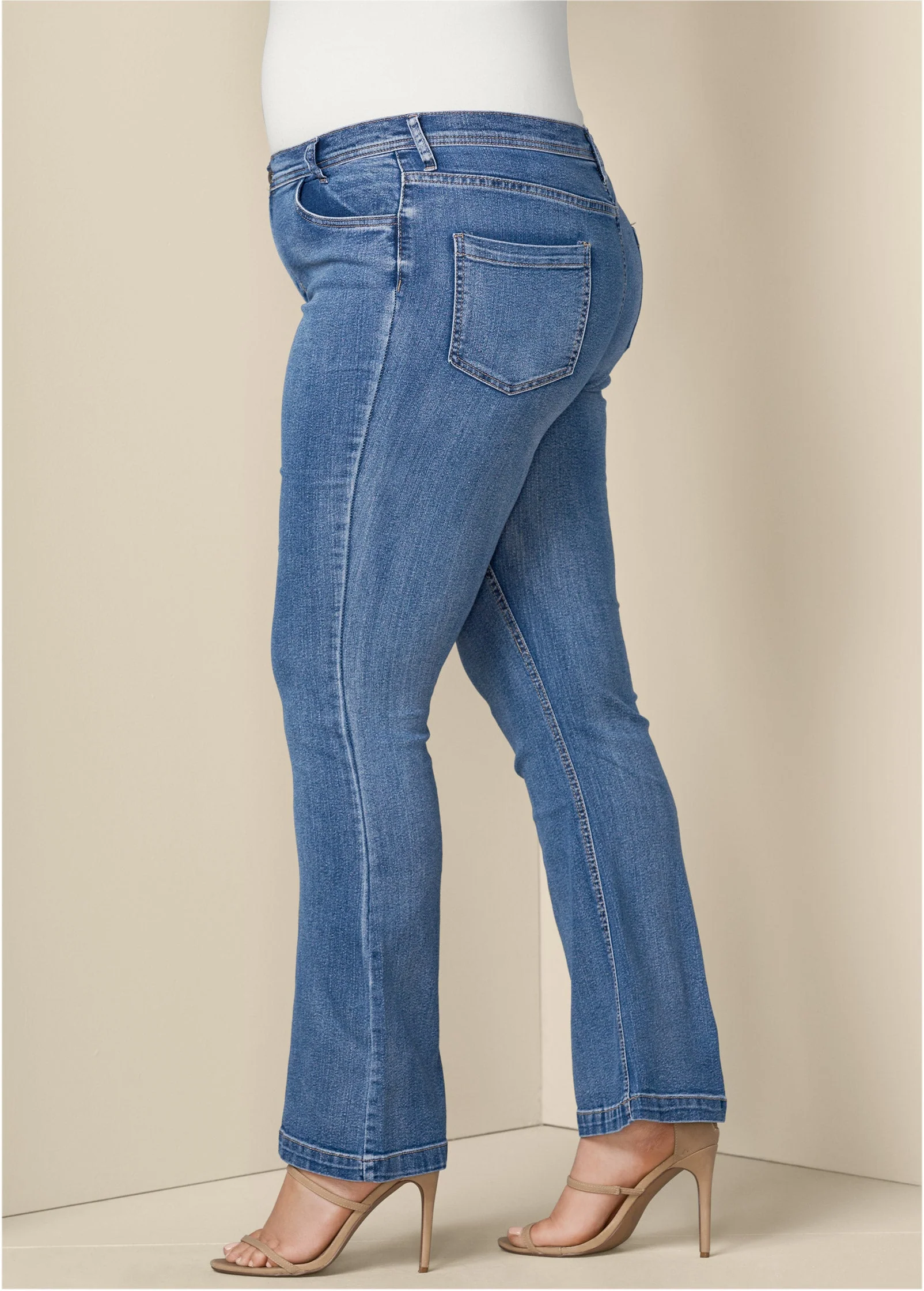Halle Bootcut Jeans - Medium Wash - Image 9