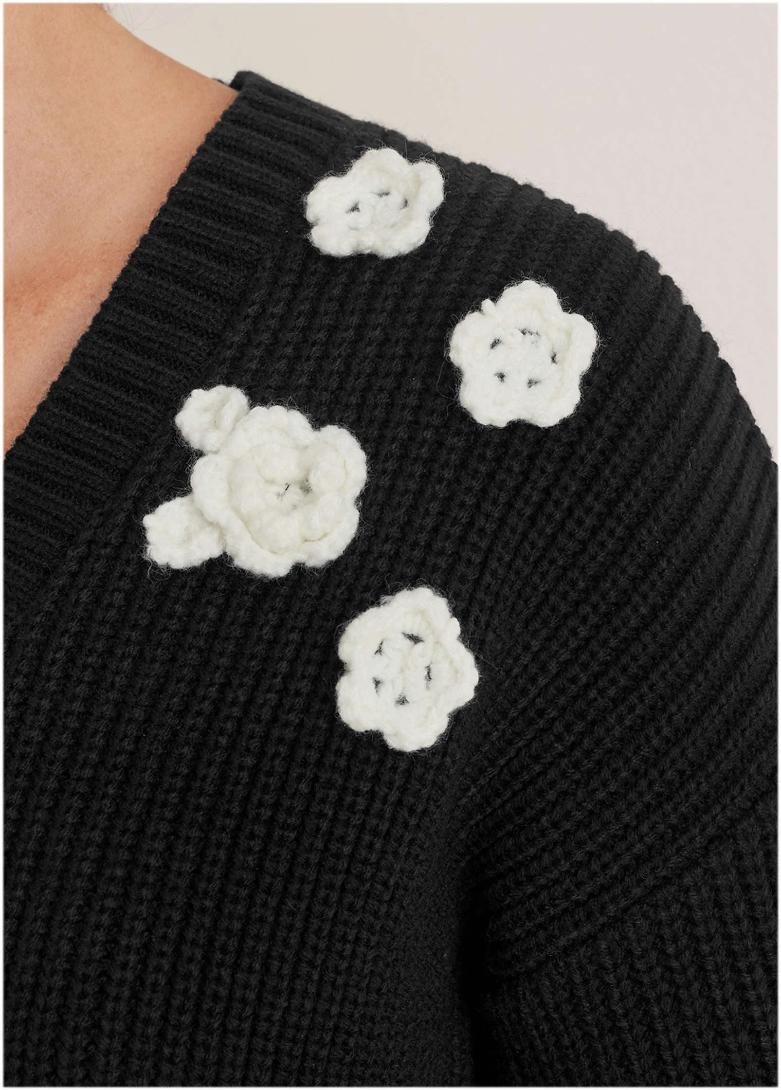 Floral Cardigan - Jet Black - Image 3